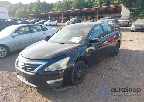 2014 Nissan Altima 2.5/2.5 S/2.5 Sl/2.5 Sv z USA, uszkodzony, nr VIN 1N4AL3AP1EN376666